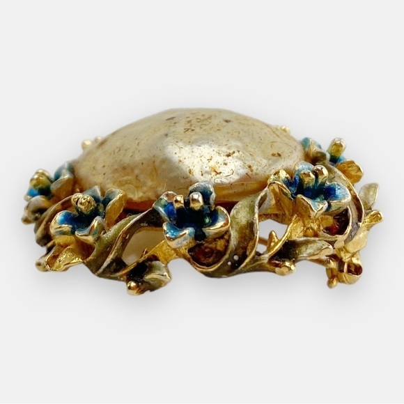 Vintage Brooch - Picture 2 of 3